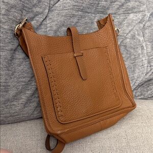REBECCA MINKOFF Elegant Tan Leather Cross Body Bag